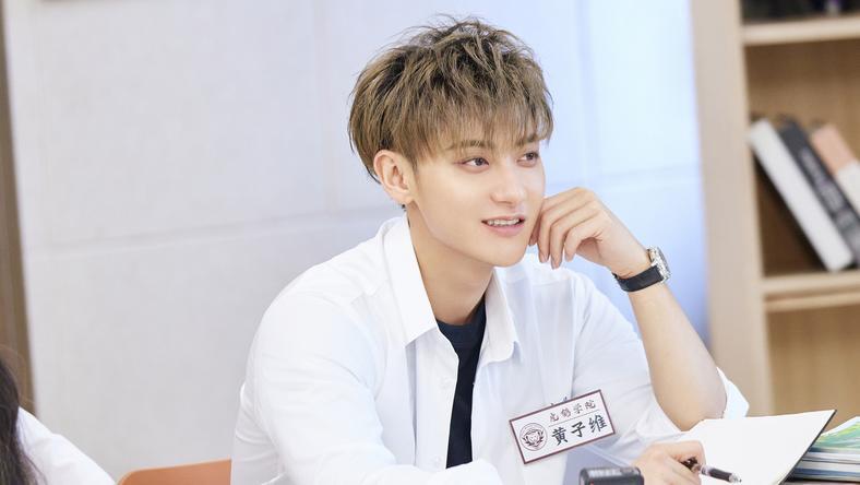 黄子韬做卫生巾生意:几分噱头,几分认真?